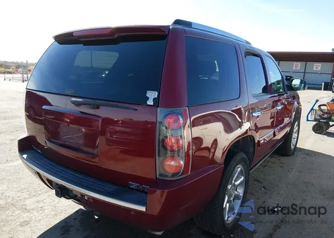 2008 GMC Yukon Denali из США, поврежденный, VIN 1GKEC63888J204511